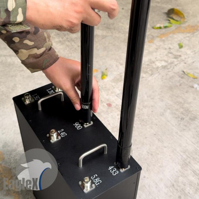 6 نطاقات مضاد FPV طائرة بدون طيار الاختراق 433M 900M 1.2G 1.5G 2.4G 5.8G UAV إشارة GPS مكبر حقيبة الظهر 0